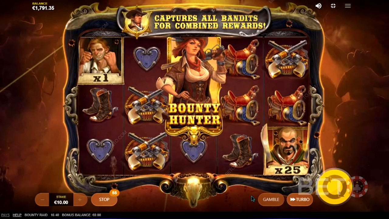 Sheriff character with gold color scheme in Bounty Raid slot