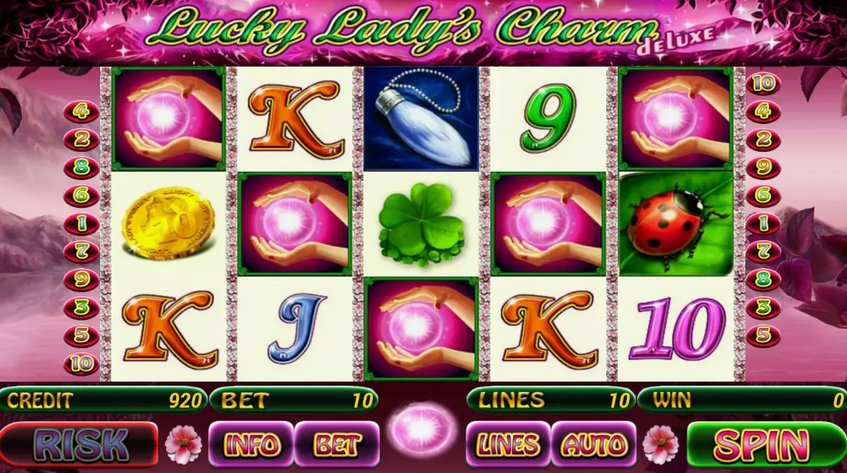 Lucky Lady's Charm Deluxe slot gameplay showing main screen with lucky symbols and winning combinations
