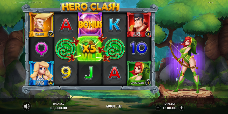 Hero Clash bonus feature activation screen with power meters