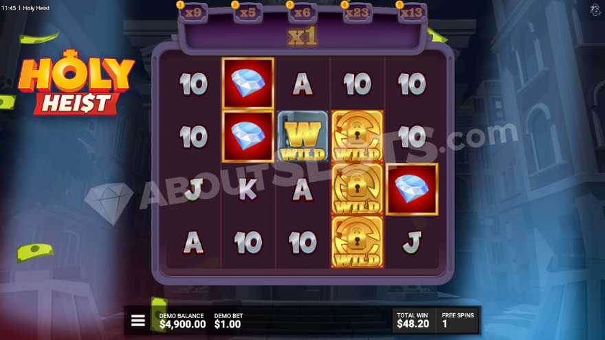 Holy Heist bonus game with four Wild symbols on the reels