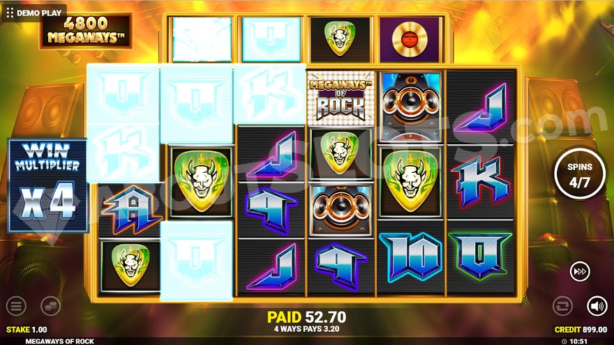 A winning combination of 7 symbols across the first three reels during free spins round.