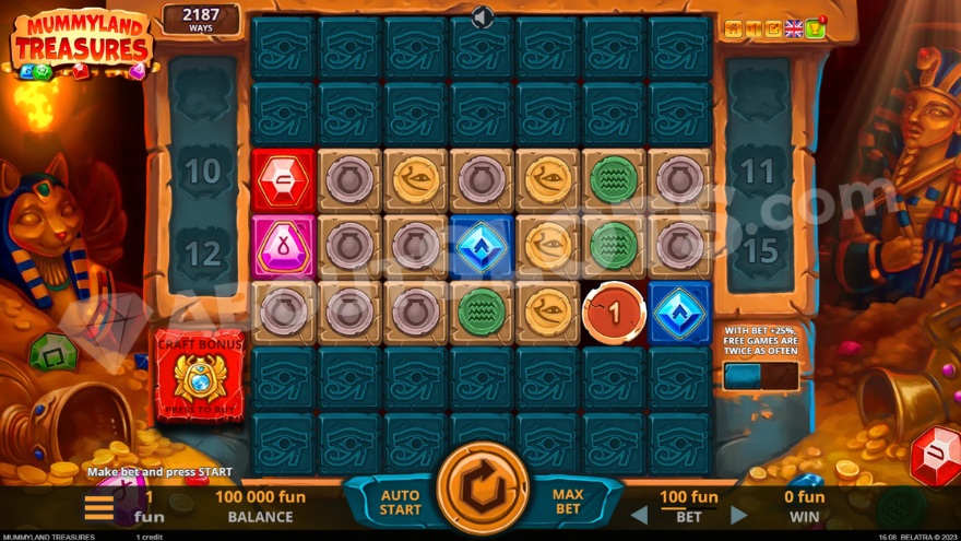 Screenshot from Mummyland Treasures base game showing the Egyptian tomb setting.